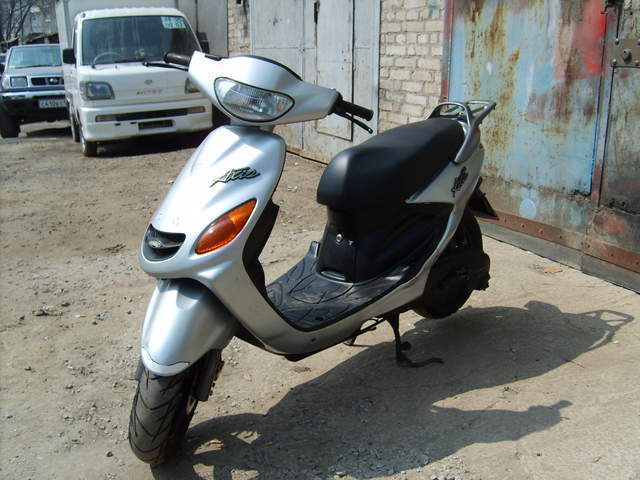 1998 Yamaha GRAND AXIS100 YA100W