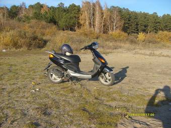 2001 Yamaha GRAND AXIS100 YA100W Pictures