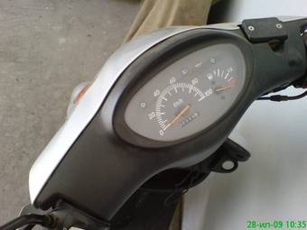 2002 Yamaha GRAND AXIS100 YA100W Pictures