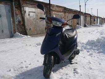 2002 Yamaha JOG Pictures