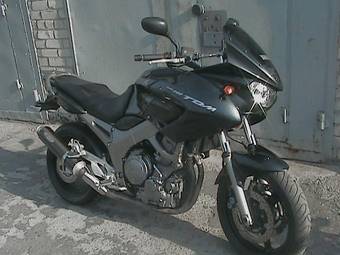 2004 Yamaha TDM Photos