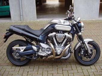 2006 Yamaha V-max Pictures
