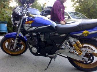 1997 Yamaha XJR Pictures