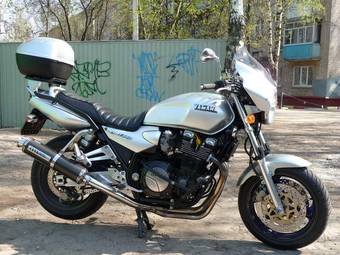 1994 Yamaha XJR1200 Pictures
