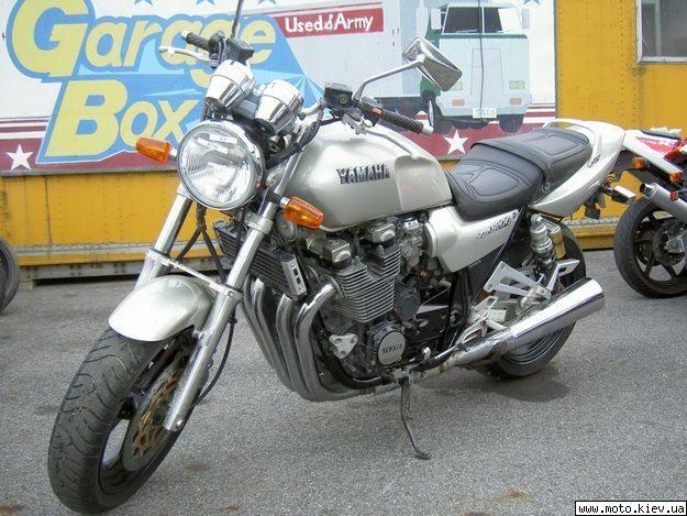 1996 Yamaha XJR1200
