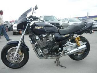 1997 Yamaha XJR1200 Photos