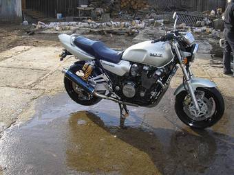 1997 Yamaha XJR1200 Photos