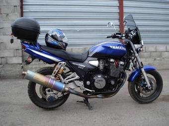 2001 Yamaha XJR1300