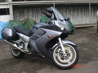 2003 Yamaha XJR1300 Photos