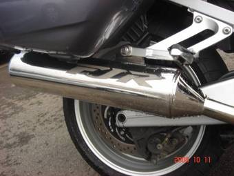 2003 Yamaha XJR1300 Pictures