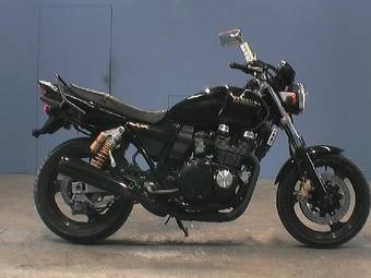 1999 Yamaha XJR400R II Pictures