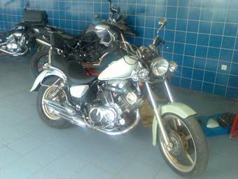 1986 Yamaha XV1100 VIRAGO Pictures