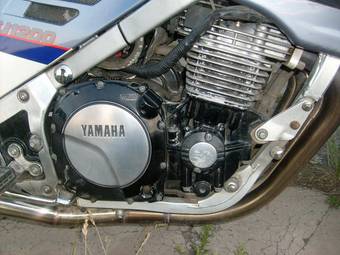 1990 Yamaha YB Photos