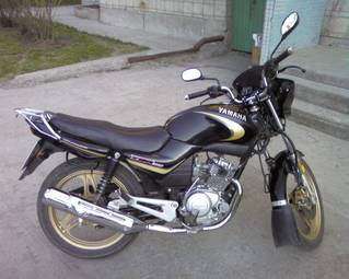 2004 Yamaha YB Pictures