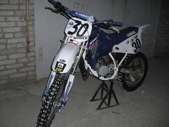 1995 Yamaha YZF Pictures