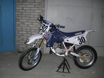 1995 Yamaha YZF Pictures