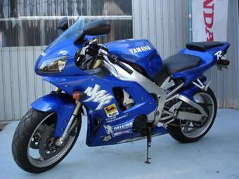 1998 Yamaha YZF Pictures