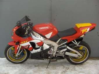 1998 Yamaha YZF Pictures