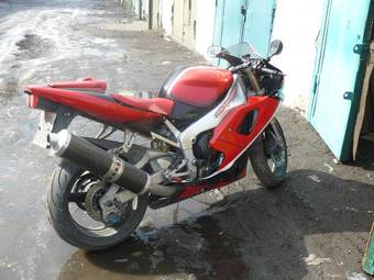 1998 Yamaha YZF Photos