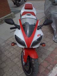 1998 Yamaha YZF Pictures