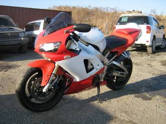 1999 Yamaha YZF Photos