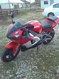 2000 Yamaha YZF Photos