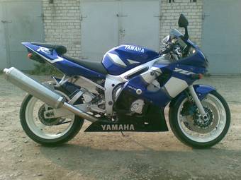 2000 Yamaha YZF Photos