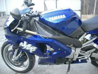 2001 Yamaha YZF Pictures