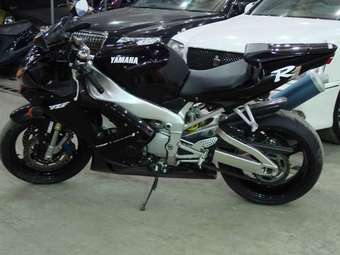 2001 Yamaha YZF Pictures