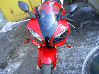 2001 Yamaha YZF Photos