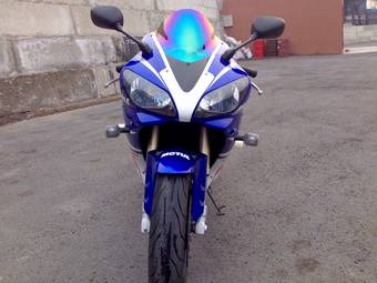 2001 Yamaha YZF Pictures