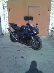 2002 Yamaha YZF Pictures