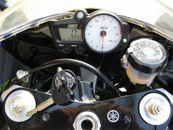 2003 Yamaha YZF Pictures