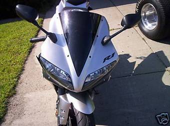 2003 Yamaha YZF Pictures