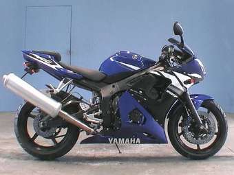 2004 Yamaha YZF Photos