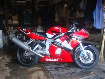 2004 Yamaha YZF