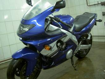 2004 Yamaha YZF Pics