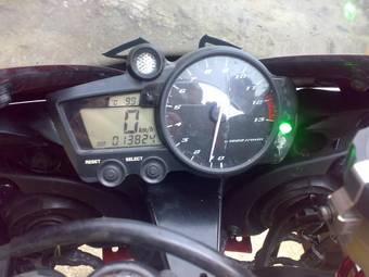 2004 Yamaha YZF Pics