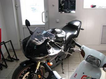 2004 Yamaha YZF Photos