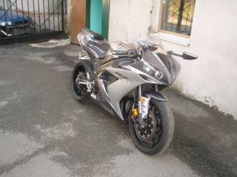 2004 Yamaha YZF Pictures