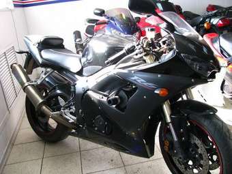 2005 Yamaha YZF Pictures
