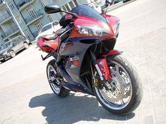 2005 Yamaha YZF Pictures