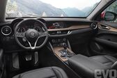 Alfa Romeo Stelvio 2.2d (150 Hp) Automatic 2017 - 2018