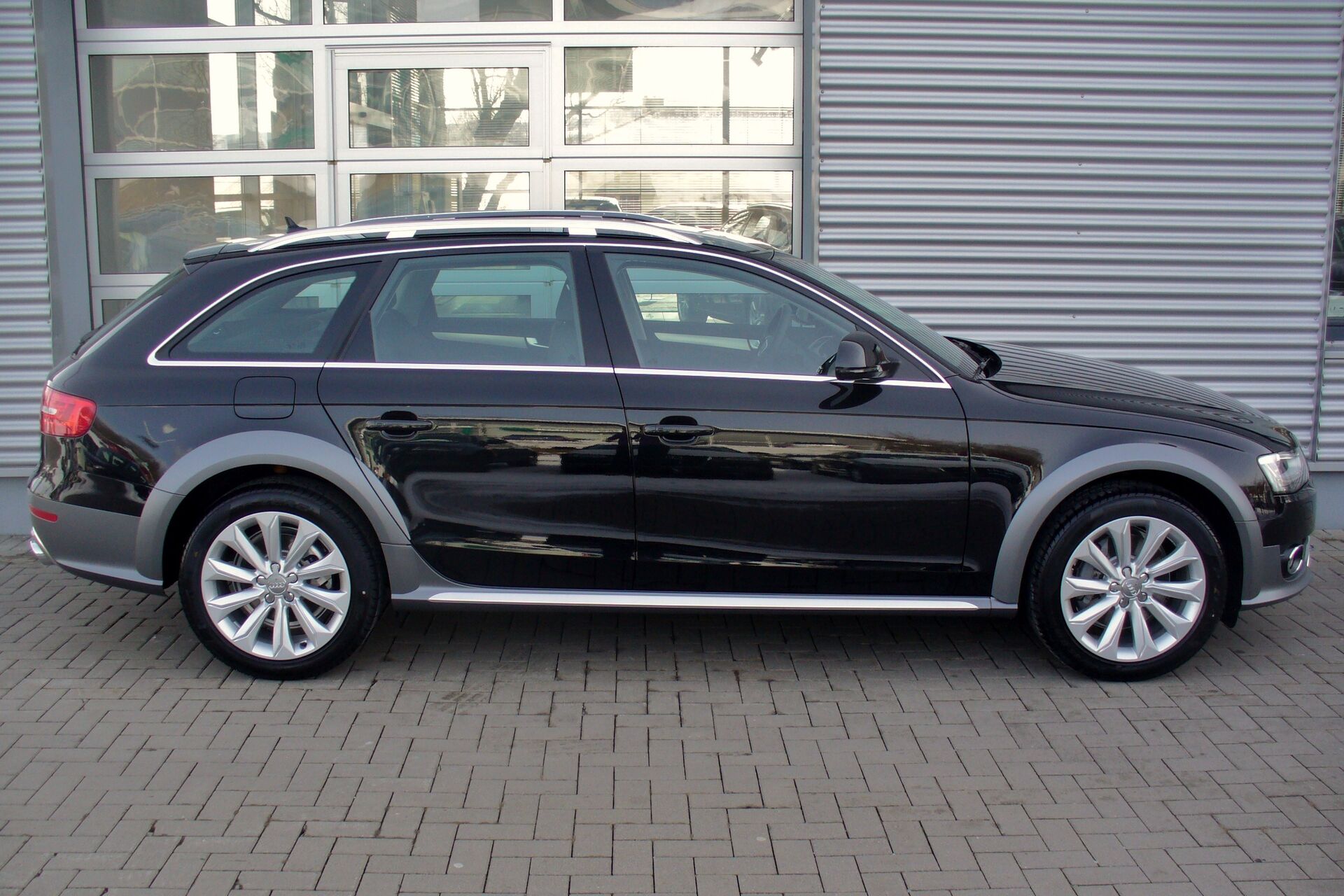 Audi A4 Allroad B8 8k Facelift 2011 2011 2015 Specs And Technical Data Fuel Consumption
