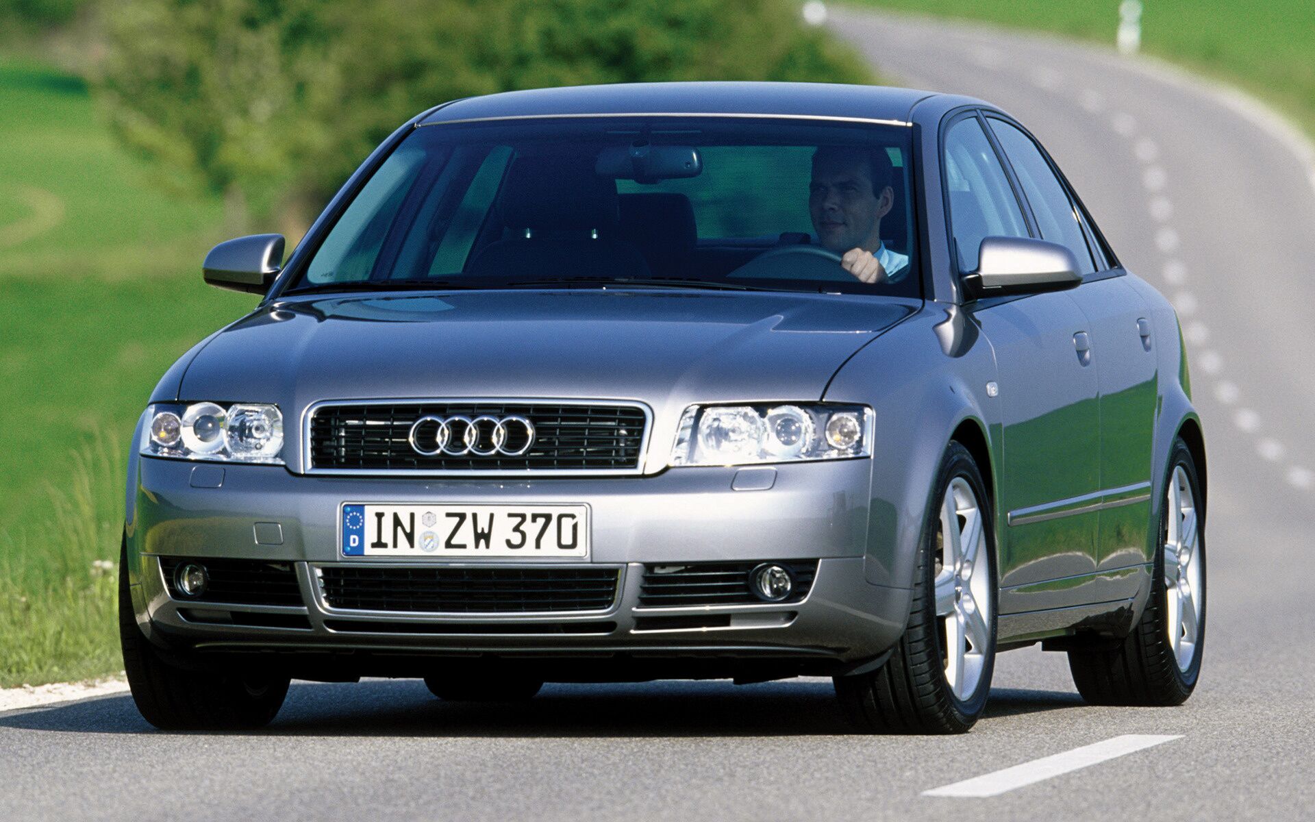 Ауди а4 б6 седан. Audi a4 2000. Ауди а4 1 поколение. Ауди а4 2000 года. Audi a4 2002.