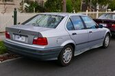 BMW 3 Series Sedan (E36) 318i (113 Hp) 1990 - 1993