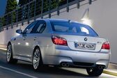 BMW M5 (E60) 5.0i V10 (507 Hp) Automatic 2005 - 2010