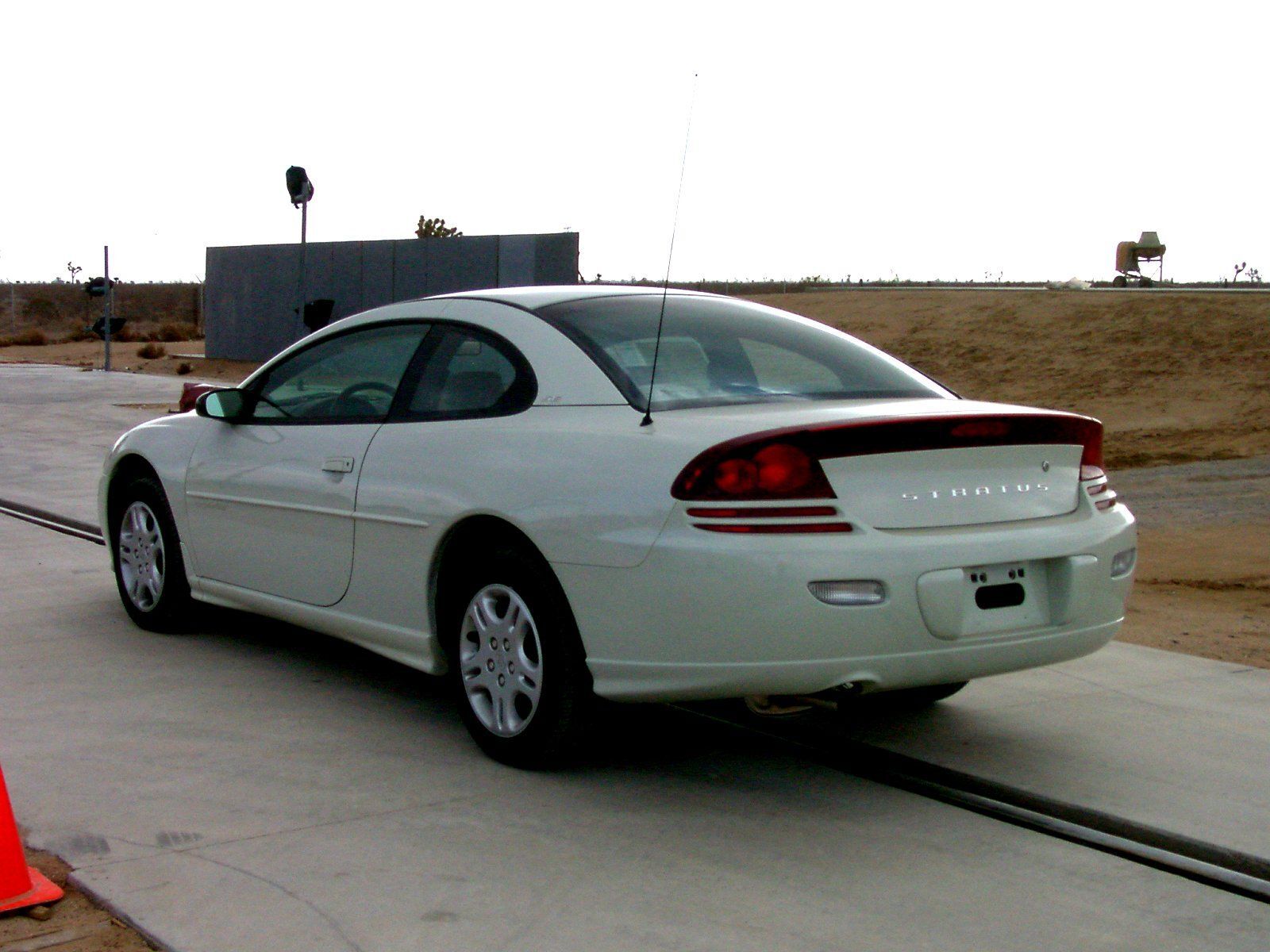Dodge Stratus II Coupe 2001 2006 Specs and Technical Data, Fuel