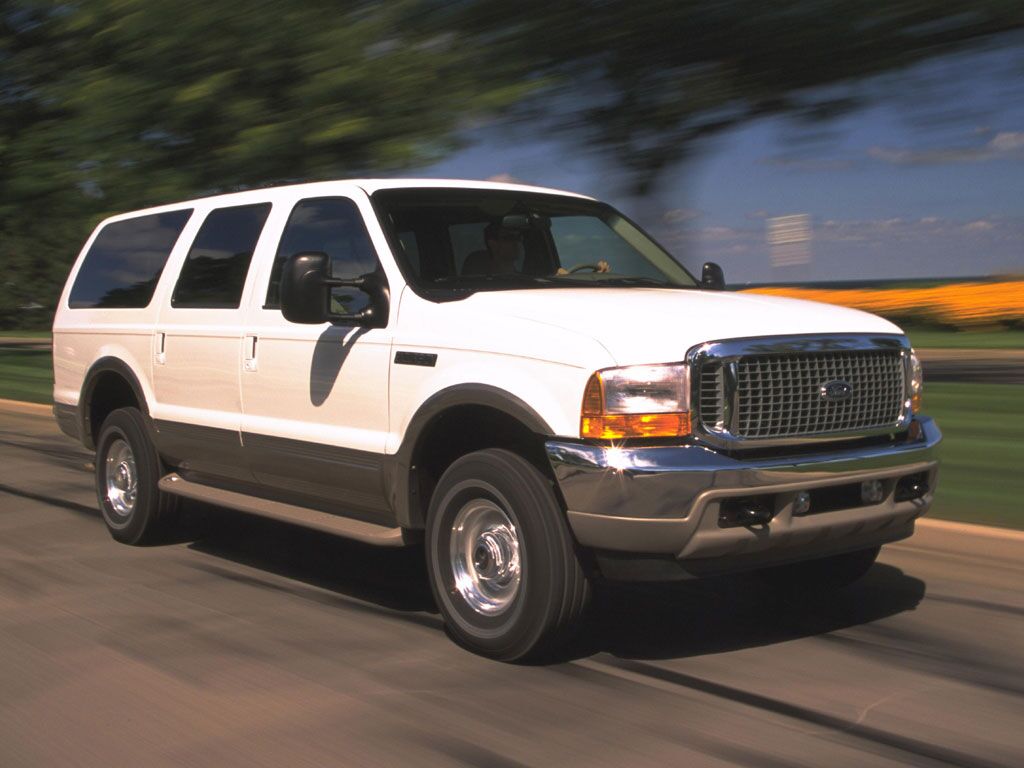 2005 ford excursion 5.4 oil capacity