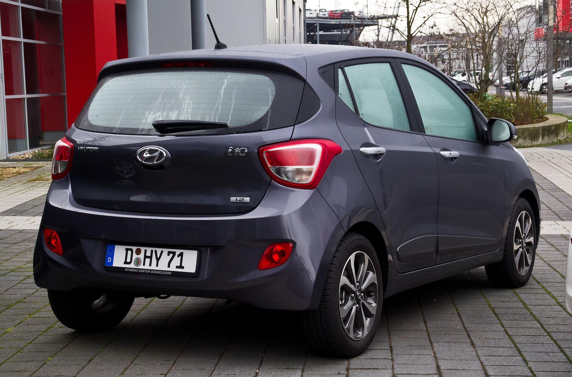 Hyundai i10 II 2013 - 2016 Specs and Technical Data, Fuel Consumption ...
